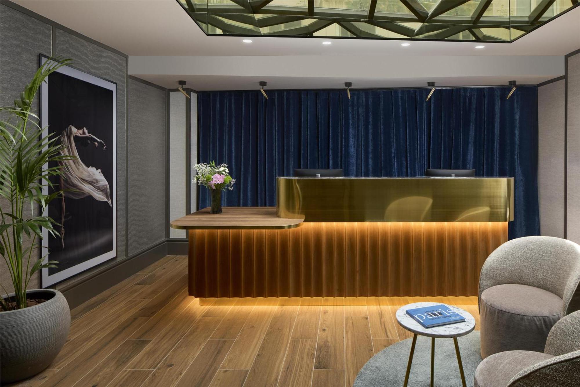 Western Premier Opéra Faubourg 4*