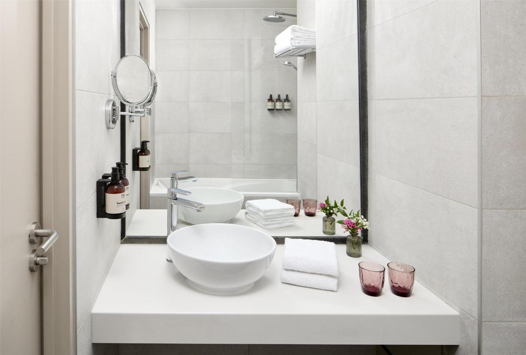 Nh Opera Faubourg Hotel