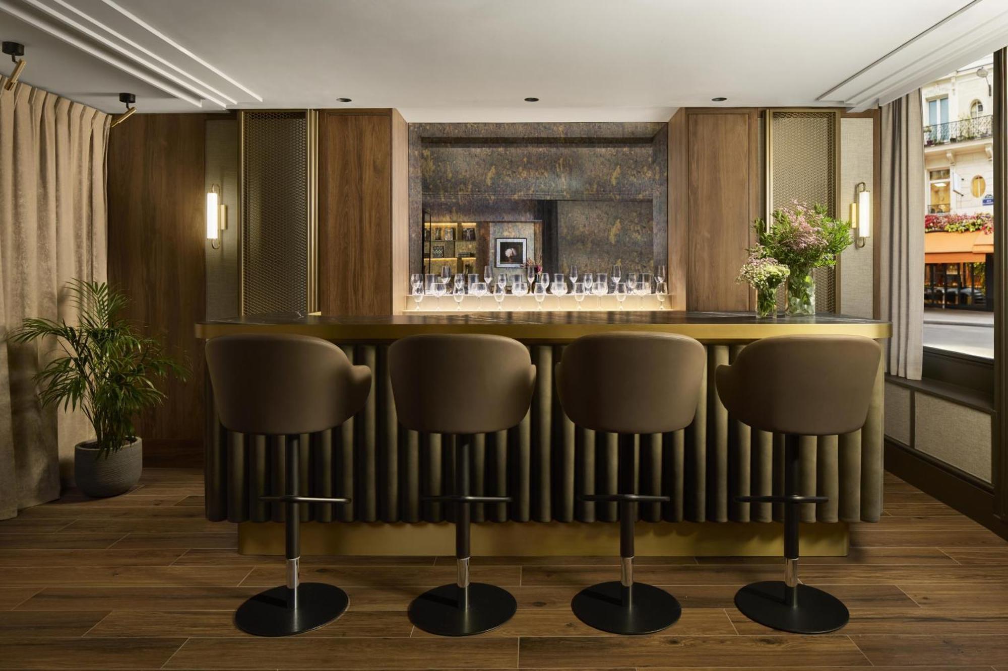 Nh Opera Faubourg 4*